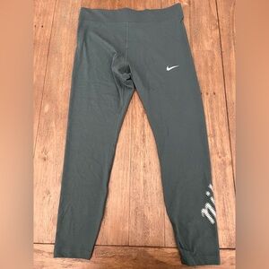 Womens XL Nike Legging Activewear Forest Green
